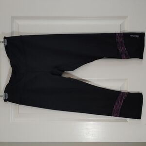Reebok Black Purple Capri Active Leggings Work Out Pants Waist Key Pocket Size S